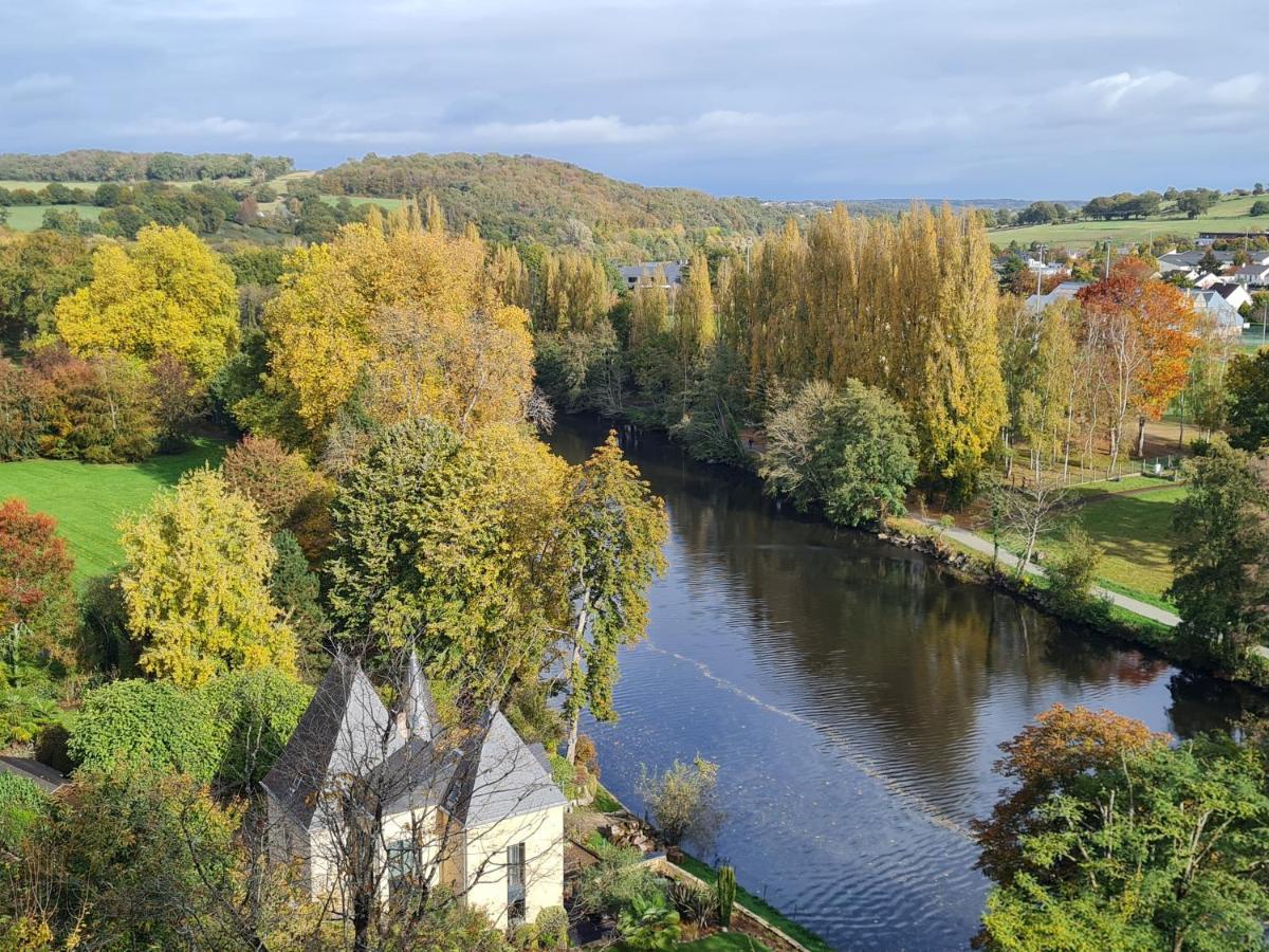 Manoir De La Coudre Hotel Change  Exterior photo